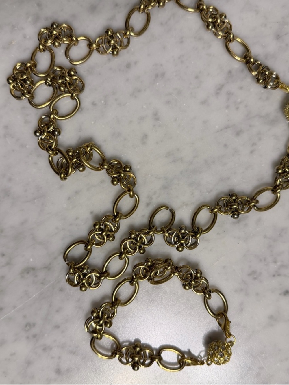 Vintage like Gold-Link Women's Necklace and Bracelet